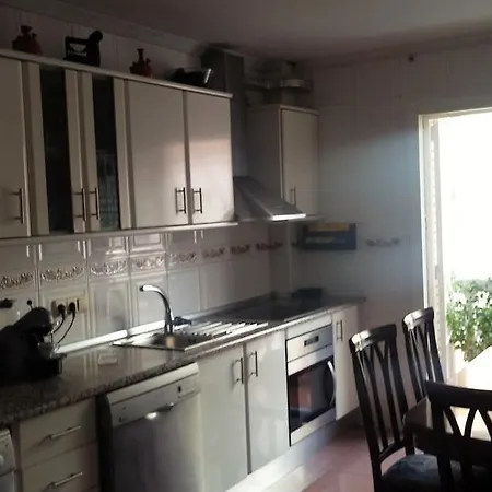 Konukevi Casa Rocio 2*