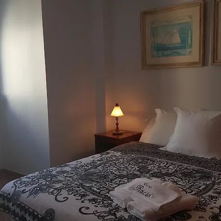 Konukevi Casa Rocio 2*